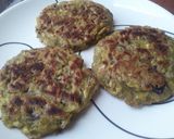 Foto del paso 6 de la receta: Hambuguesas🍔 de arvejas con tajadas de plátano🍌 maduro