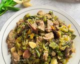 Foto langkah ke 5 dari resep Lidah Sapi Cabai Hijau.