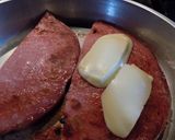Foto del paso 5 de la receta: Mortadela a la plancha estilo pizza con papas en cubos