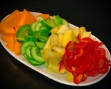 Hình bước làm 1 của món Tropical fruits salad
