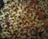 A picture of step 5 of Stir fried macaroni.