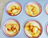 Une image de l'étape 2 de Gâteaux aux pommes caramélisées et miel.