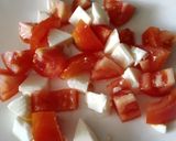 Foto del paso 3 de la receta Ensalada de tomate y queso fresco
