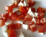 Foto del paso 3 de la receta: Ensalada de tomate y queso fresco