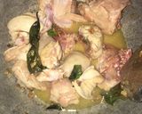 Foto langkah ke 2 dari resep Semur Ayam Kecap.