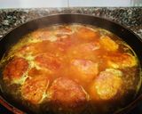 A picture of step 5 of Spanish-Style Meatballs in Sauce.
