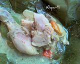 Foto langkah ke 5 dari resep Garang Asem Ayam |Santan dan Daun Pisang.