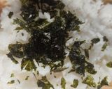 Foto langkah ke 3 dari resep Egg Mentai Rice.