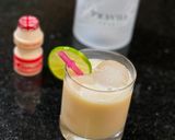 Foto do passo 2 de Caipirinha de yakult