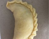 Foto langkah ke 7 dari resep Pastel goreng, awet crunchynya.