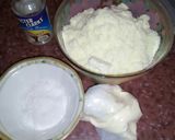A picture of step 1 of Kunun Aya with coconut and date (Dabino).