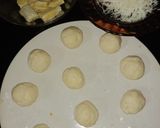 Foto langkah ke 5 dari resep Bolu/Roti kukus(Tanpa telor) isian pisang keju.