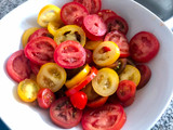 Trilogía de tomates y aceitunas