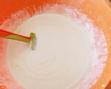 Palacsintatésztás szórt meggyes recept fázis 1 fotója
