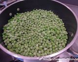 A picture of step 1 of Tortellini with Cream, Ham, and Peas.