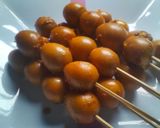Foto langkah ke 6 dari resep Sate telur puyuh.
