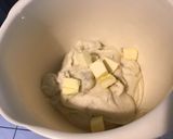 Une image de l'étape 7 de Gâteau aux prunes, semoule fine et fromage blanc.