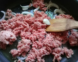 Foto del paso 2 de la receta: Carne molida con elotito 🍖🌽