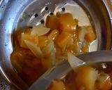 A picture of step 3 of Mango frooti.