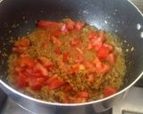 A picture of step 3 of Tauraii keema.