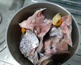 Foto langkah ke 1 dari resep Kepala ikan kakap asem pedes.