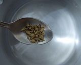 A picture of step 1 of Fennel and Ginger Tea.