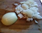 Foto del paso 3 de la receta: Caballa al horno con salsa de pimiento y patata