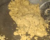 A picture of step 2 of Gur papdi.