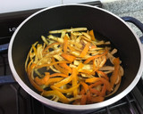 Foto del paso 1 de la receta: Ricas cascaritas de naranja con amor