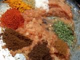 देसी काले चने की सब्जी कुलचा (Desi kale chane ki sabzi kulcha recipe in hindi)