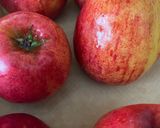 A picture of step 1 of Cornish Creamed Apples with Strawberry Jam.
