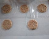 Foto del paso 19 de la receta: Bollos y hamburguesa hawaiana 🍔
