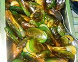 Foto langkah ke 4 dari resep Kerang pedas manis.