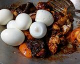 Foto langkah ke 3 dari resep Semur ayam telor tahu.