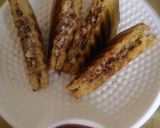 A picture of step 4 of Rajma Paneer Cheese Sandwich.