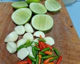 รูปขั้นตอนการทำที่ 2 ของ ไก่นึ่งสมุนไพร