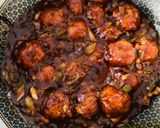 A picture of step 13 of Cabbage Manchurian.