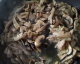 Foto del paso 4 de la receta Revuelto de setas, champiñón y gulas