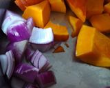 Une image de l'étape 2 de Soupe potimarron et poivron.