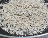 A picture of step 3 of Oat Pongal.