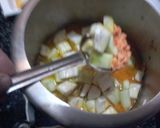 A picture of step 3 of Masoor Dal and Bottle Gourd with Onion-Tomato Tadka.
