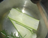 Foto del paso 4 de la receta: Raviolis de calabacín rellenos de setas