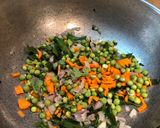 A picture of step 3 of Vegetable Rava Kichdi.