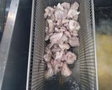 Foto langkah ke 2 dari resep Spicy Pork with Honey.