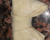 A picture of step 6 of Bow pies, caterpillar bread, and others.