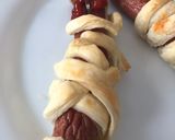 Foto del paso 2 de la receta: Dedos terroríficos de frankfurt y momias 🎃