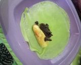 Foto langkah ke 5 dari resep Dadar Gulung Pisang.