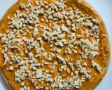 A picture of step 2 of Mayonnaise Paneer Cheese Pizza.