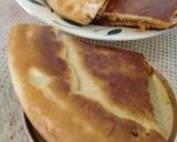 صورة لخطوة 6 من وصفة فطيرة محشية في المقلة ساهلة واقتصادية 😍😍😍