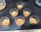Foto del paso 1 de la receta: Shots de yogurt y frutos rojos
